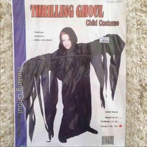 Thrilling Ghoul Halloween Costume